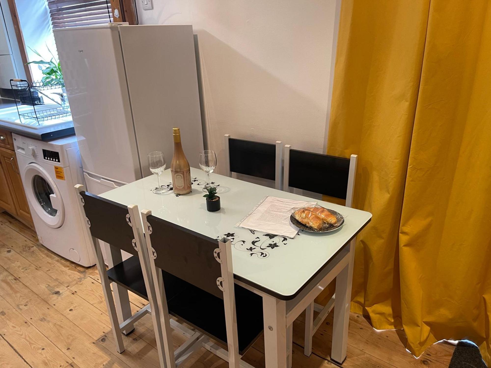 A Lovely One Bed Flat In North Finchley Zewnętrze zdjęcie